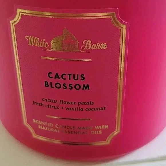 White Barn 14.5oz 3 Wick Candle in Cactus Bloom Scent in a Fuchsia Container NWT - Picture 6 of 8